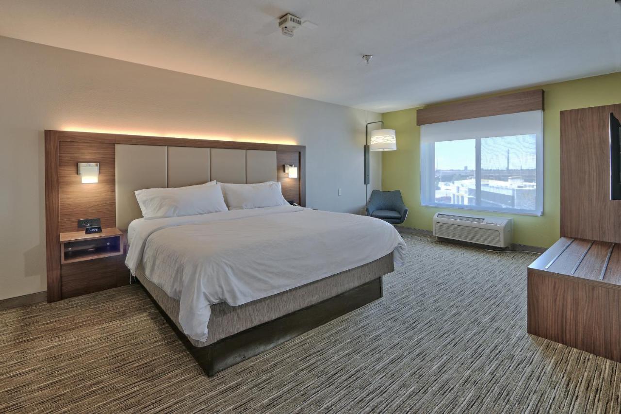 Holiday Inn Express & Suites Albuquerque Historic Old Town By Ihg Ngoại thất bức ảnh